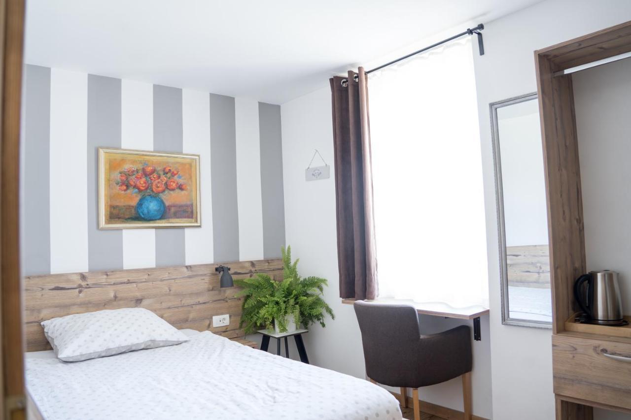 Hisa Poljana Rooms Prevalje Exterior foto