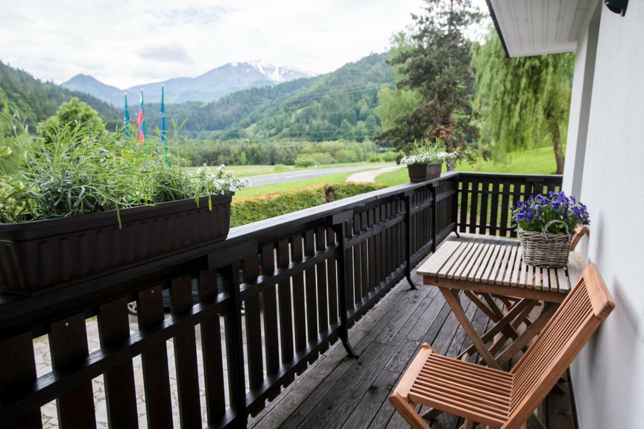 Hisa Poljana Rooms Prevalje Exterior foto