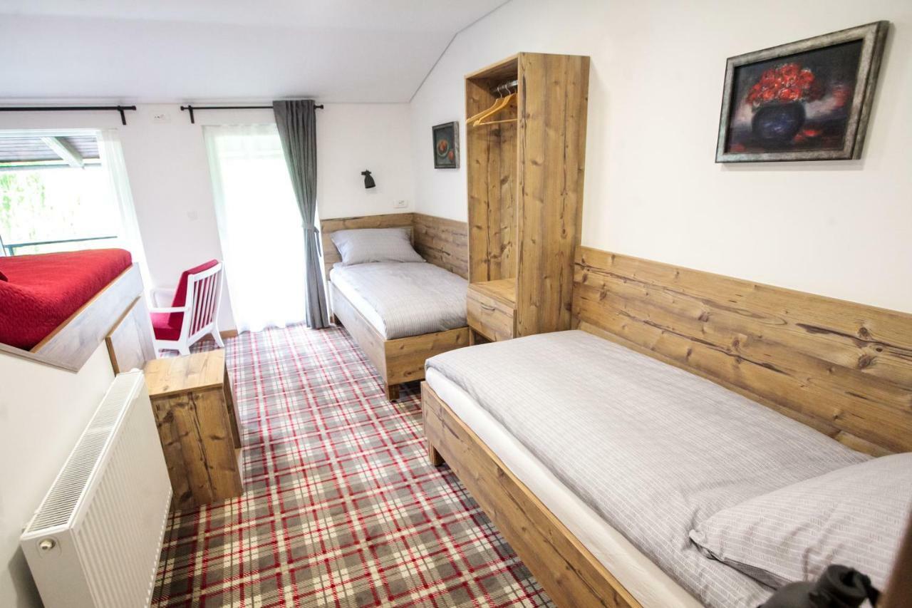 Hisa Poljana Rooms Prevalje Exterior foto